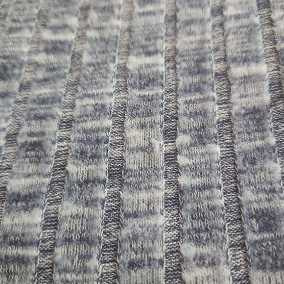 🐵BANANA REPUBLIC shirt for women - Picture 3 of 11